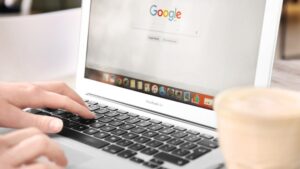 Comment être visible sur Google et attirer plus de visiteurs ?